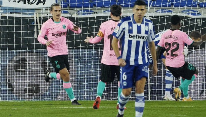 La Liga Santander: 10-man Alaves hold Barca after Neto howler