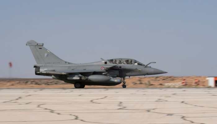 France Airforce's mirage fighter plane wreaks havoc, 50 Islamic terrorists killed in Mali