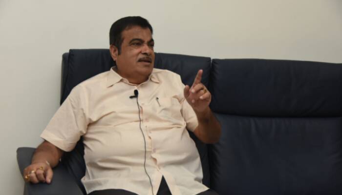 Auto Industry asks for faster implementation of scrappage policy, seeks incentives from Nitin Gadkari