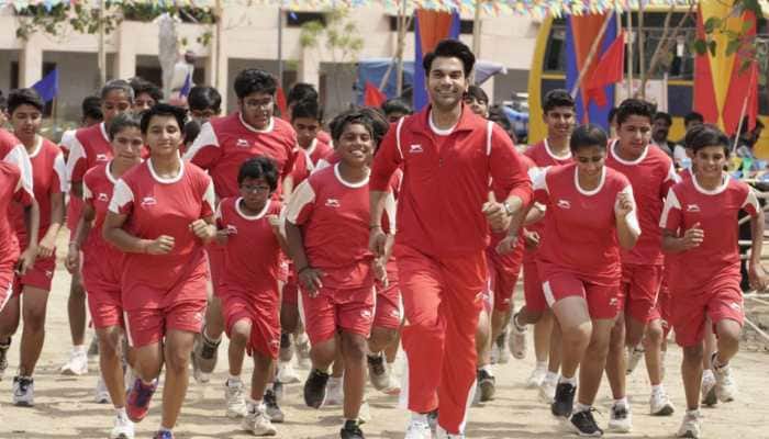 Daler Mehndi's Le Chhalaang title track from Rajkummar Rao-Nushrrat Bharuchcha's 'Chhalaang' hits online - Watch