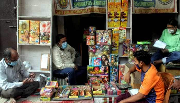 Ahead of Diwali, these states decide to ban firecrackers during the festival