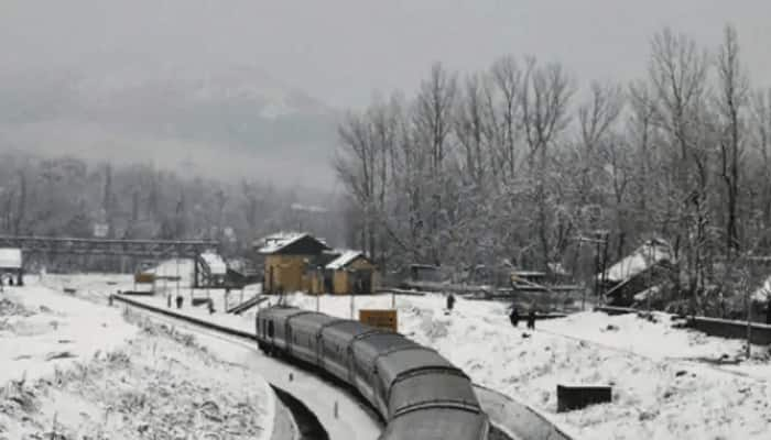 Srinagar records coldest night of the year as temperature dips to minus 1.4 degrees