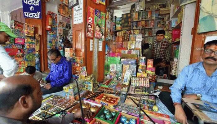 Delhi cracker ban: Diwali gone up in smoke, say traders suffering huge loss