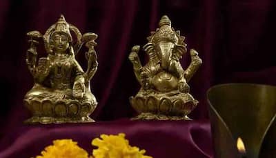 Diwali 2020: Lakshmi Puja vidhi, timings, muhurat in Mumbai, Delhi and Kolkata