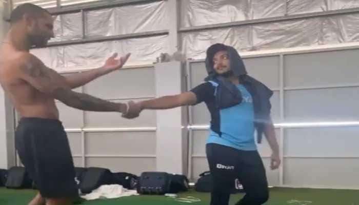 Australia vs India: Shikhar Dhawan, Prithvi Shaw hilariously groove to this classic Bollywood hit, Watch video!