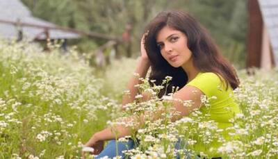 Hate Story 4 actress Ihana Dhillon sizzles in Jubin Nautiyal’s new love ballad 