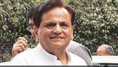 'Lost an irreplaceable comrade and a friend': Sonia Gandhi mourns Ahmed Patel's death