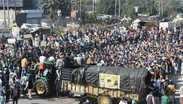 Dilli Chalo protest: Farmers reject Amit Shah's offer for talk, refuse to go to Burari protest site