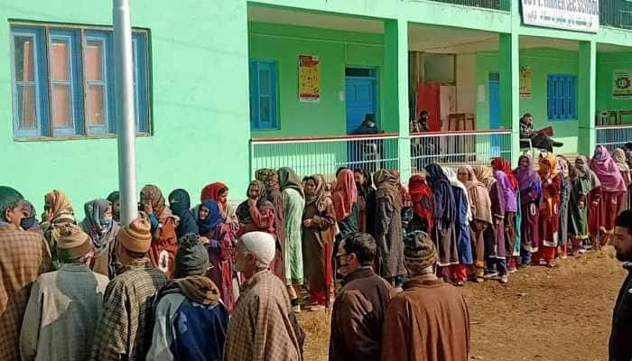 Jammu and Kashmir DDC election: Second phase starts 