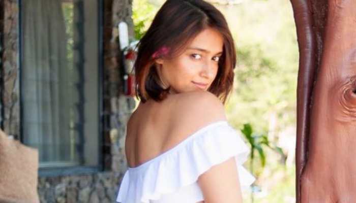 Ileana D'Cruz casts a spell on social media with jaw-dropping pic in black bikini