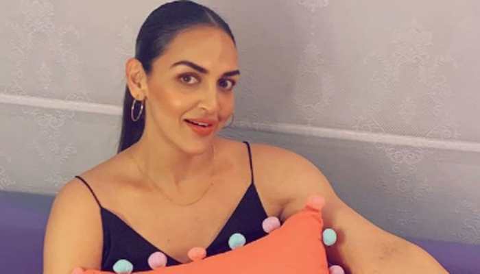 Esha Deol gets imprints of her children&#039;s hands, feet preserved