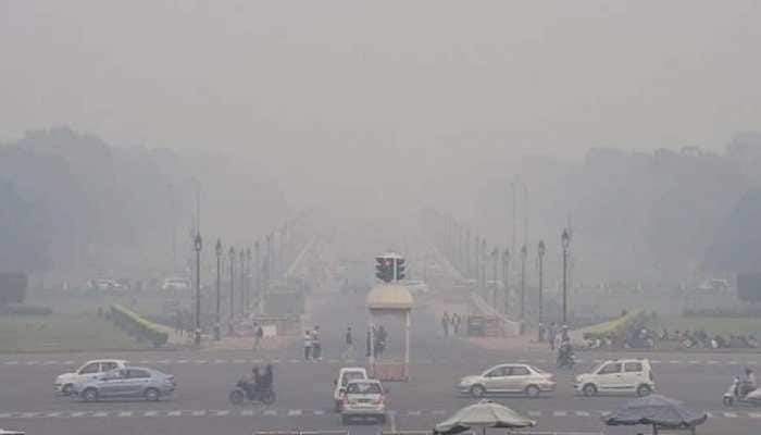 Delhi&#039;s air quality remains in &#039;very poor&#039; category with pollutant PM 2.5 at 356