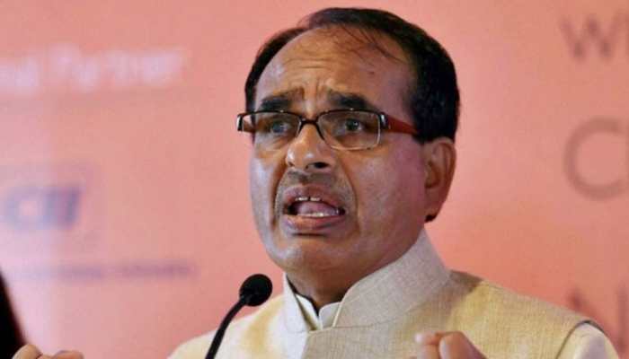 Madhya Pradesh CM Shivraj Singh Chouhan pays tribute to victims of Bhopal gas tragedy