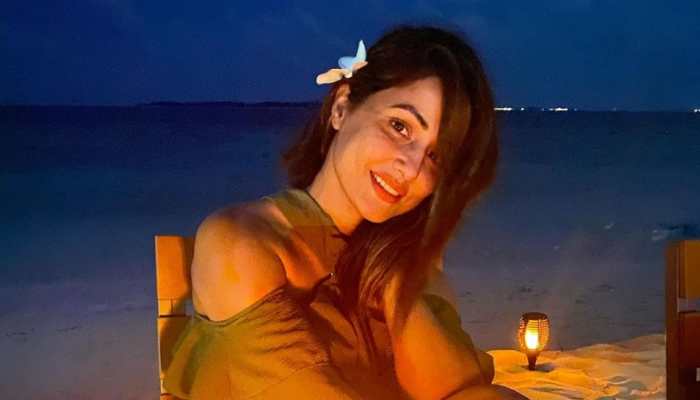 Hina Khan in Maldives