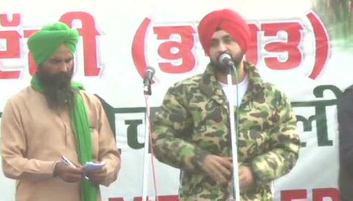 Punjabi singer-actor Diljit Dosanjh lauds protesting farmers at Singhu border, says &#039;your issues shouldn&#039;t be diverted by anyone&#039; 