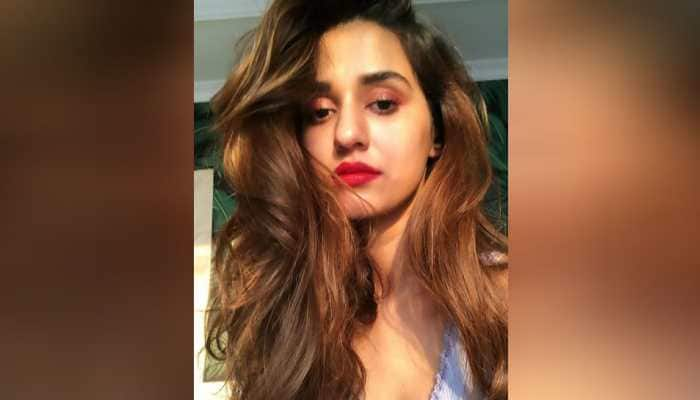 Disha Patani&#039;s sun-kissed selfie is breaking the internet and how!