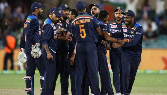 2nd T20I: India beat Australia by 6 wickets to clinch series 