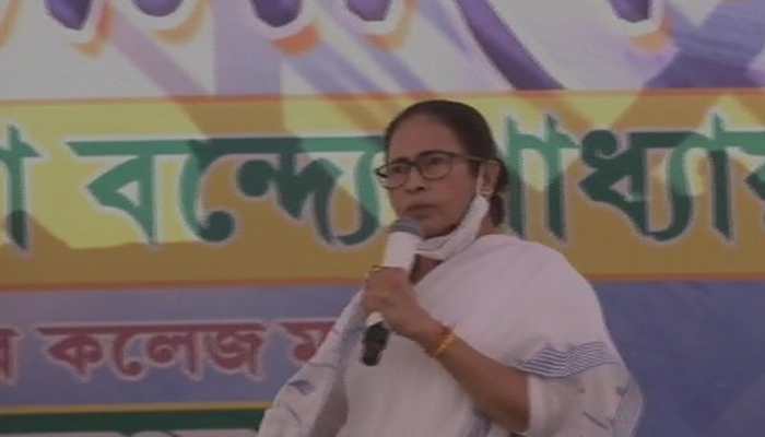 We won&#039;t let BJP make West Bengal a Gujarat, will not let you give rise to riots here: CM Mamata Banerjee