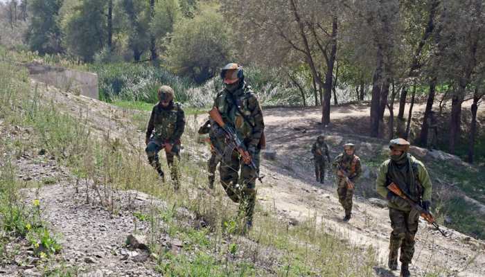 Terrorists escape after breaking security forces' barrier at Shopian check post in Jammu and Kashmir; vehicle recovered