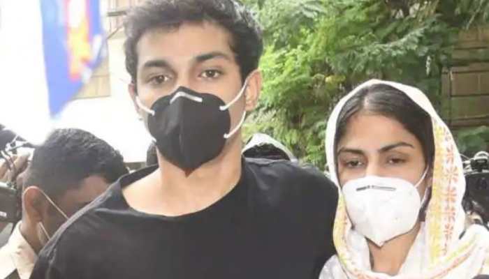 Sushant Singh Rajput case: NCB arrests drug peddler Regel Mahakal who supplied drugs to Rhea Chakraborty, Showik