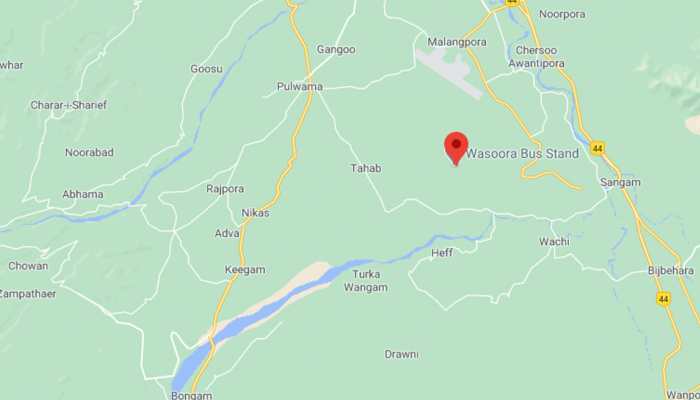 Unidentified terrorists shoot and injure a civilian in Jammu and Kashmir's Pulwama