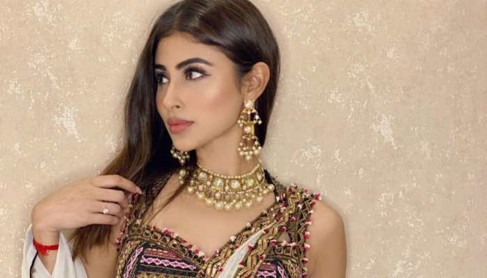 Mouni Roy&#039;s desi avatar will take your breath away. Yes, pretty much!