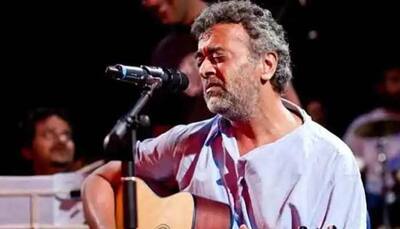 Lucky Ali sings O Sanam at impromptu gig in Goa. You cannot afford to miss this video - Watch