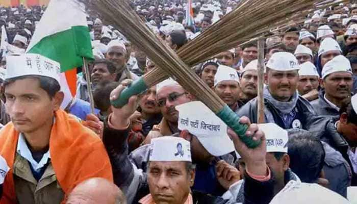 AAP workers to observe fast on Dec 14 in support of farmers&#039; protest