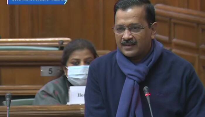 Delhi CM Arvind Kejriwal tears 3 farm laws, appeals Centre to meet demands of farmers 