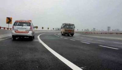 Major mishap on Yamuna Expressway, all car passengers charred to death; know what led to the accident