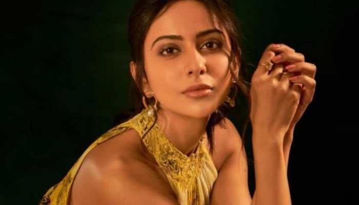 Rakul Preet Singh announces that she has tested negative for Covid-19