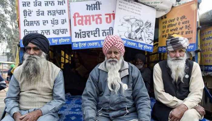 AAP govt to provide free WiFi to protesting farmers at Delhi&#039;s Singhu border