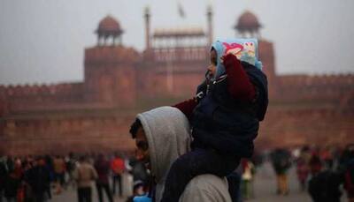 Delhi shivers under cold wave, temperature may dip to 2 degrees Celsius 