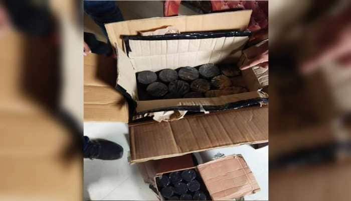 Kolkata Police recovers several bombs in city&#039;s Entally area, investigation underway