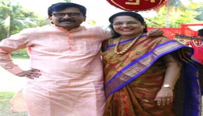 PMC Bank fraud case: Shiv Sena MP Sanjay Raut's wife Varsha Raut reaches ED office in Mumbai