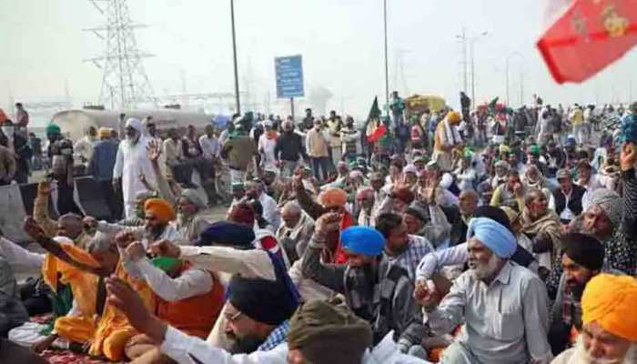 40-yr-old Punjab farmer commits suicide at Delhi's Singhu border