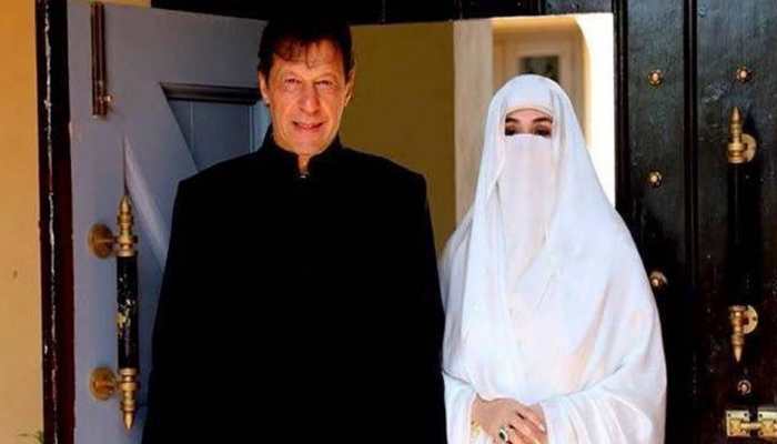 Pakistan Pm S Wife Bushra Bibi The Chief Political Contractor Occult Favoritism And Followers India News Zee News