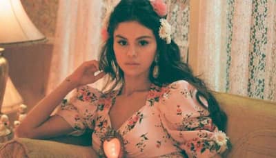 Selena Gomez begins 2021 with new Spanish single ‘De Una Vez’