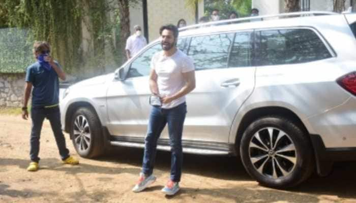 Varun Dhawan’s car meets with accident on way to bachelor party in Alibaug