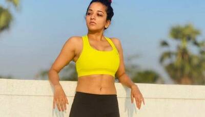 Bhojpuri star Monalisa flaunts abs in new post- Watch