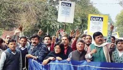 Delhi University teachers 'struggle' to find adequate facilities on day 1, flay reopening order