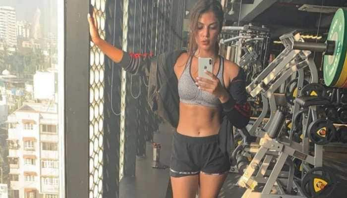 This is what Rhea Chakraborty told paps outside gym when asked &#039;how is she doing&#039;?