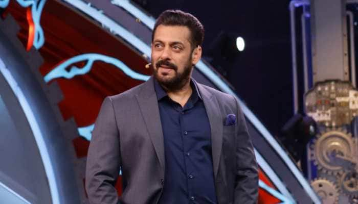 Bigg Boss 14 host Salman Khan loses his cool over Rakhi Sawant&#039;s antics