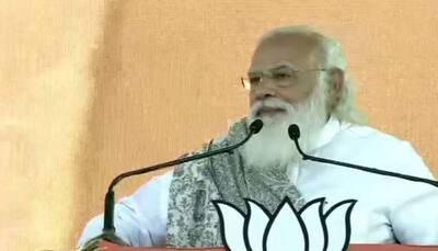 Mamata Banerjee gets angry when people chant 'Bharat Mata Ki Jai' but not when conspiracies are hatched to defame India: PM Narendra Modi in West Bengal 