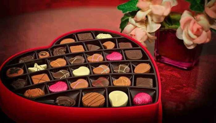 Chocolate day 2021: Express your love to your beloved in these romantic ways this Valentine's week