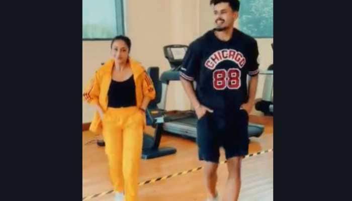 Yuzvendra Chahal&#039;s wife Dhanashree Verma dances with Shreyas Iyer in this viral video- Watch 