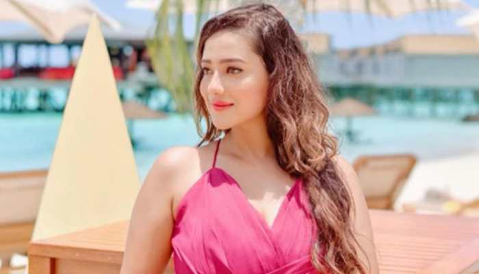 Mithun Chakraborty's daughter-in-law and TV actress Madalsa Sharma's bold and beautiful avatar drives fans crazy!