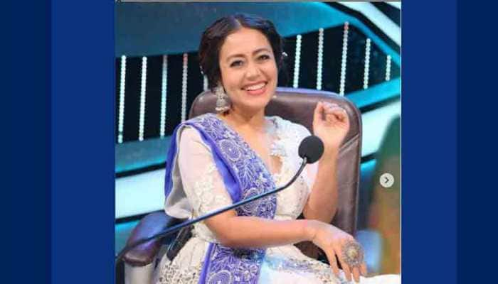 Neha Kakkar comes to aid of veteran lyricist Santosh Anand, wins hearts