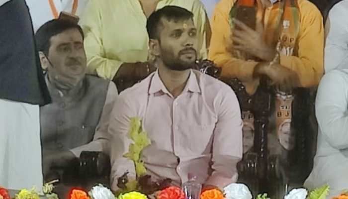Former India player Ashoke Dinda joins BJP, hours after Manoj Tiwary's inclusion in TMC
