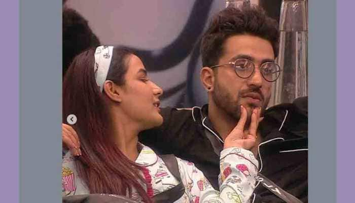 Wanted Jasmin Bhasin, me to be the top two on Bigg Boss 14, says Aly Goni